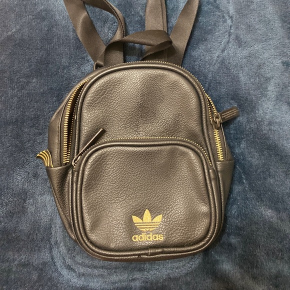 Small Adidas Backpack - Picture 2 of 2